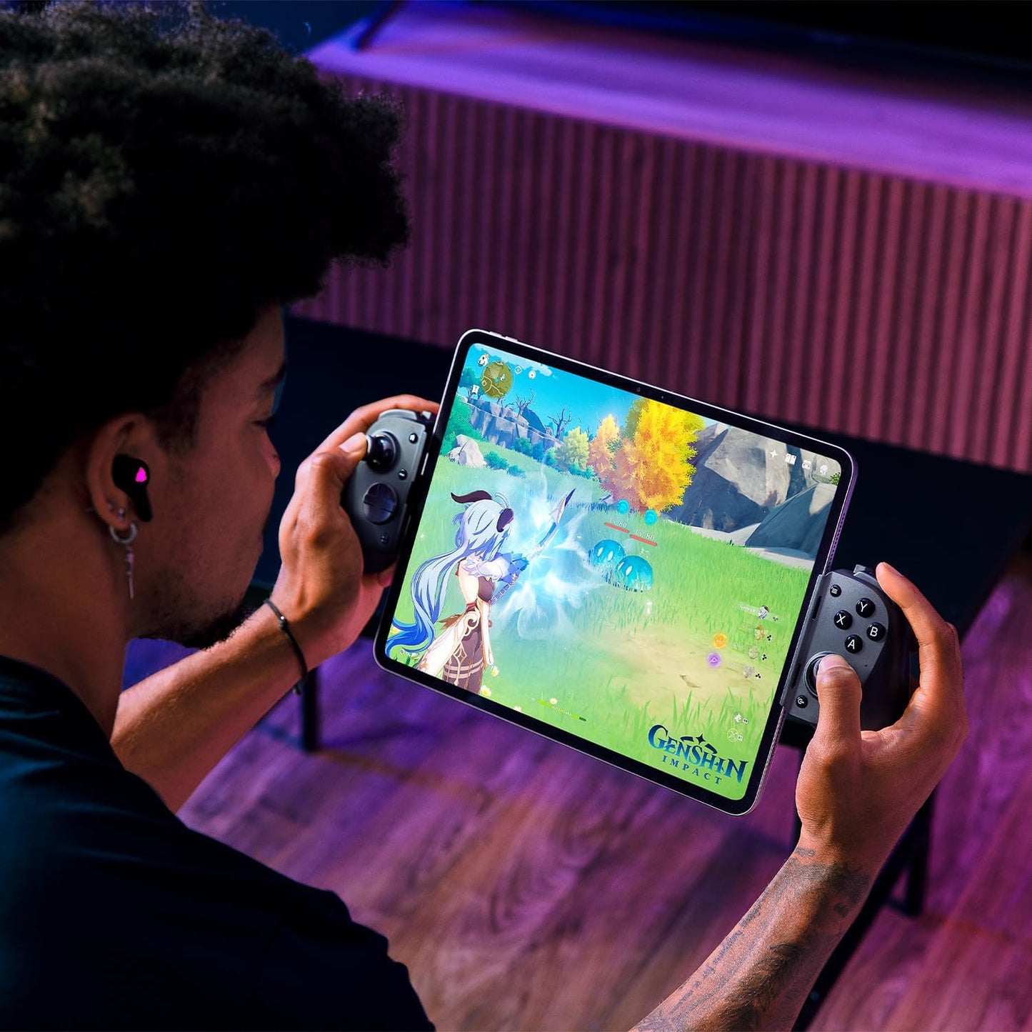 Razer Kishi V3 Pro XL - USB-C Gaming-Controller Für Fullsize-Tablets - Ipads & Android-Tablets Bis Zu 13" - Plug-And-Play - Anti-Drift-Analogsticks - Sensa HD Haptik - Nexus App, Schwarz