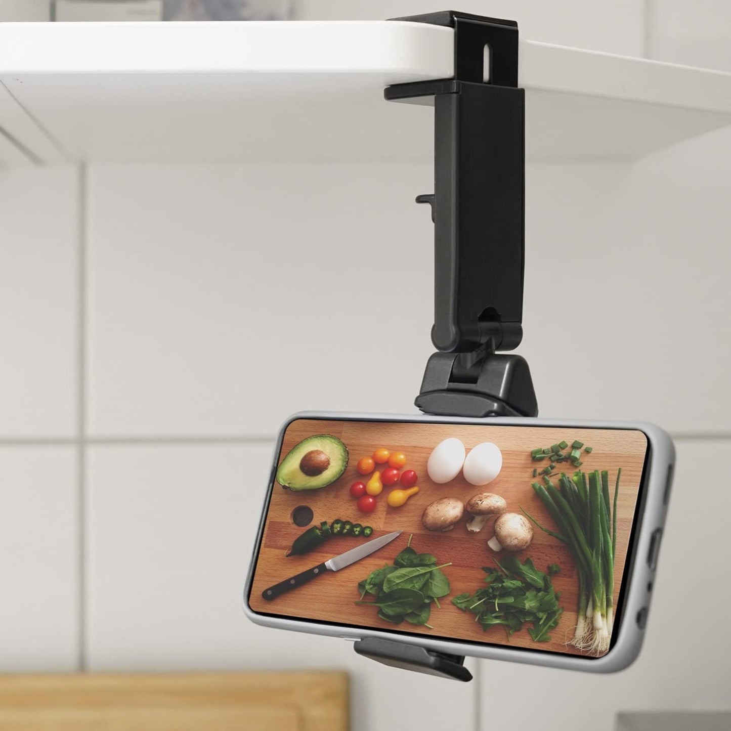 Wicked Chili 2X Universal Handyhalterung Für Flugzeug, Bahn & Küche | 360° Klemmhalterung, Iphone Monitor Halterung | Reise Gadgets Handyhalter Tisch Iphone, Samsung Halter (Patentiert)