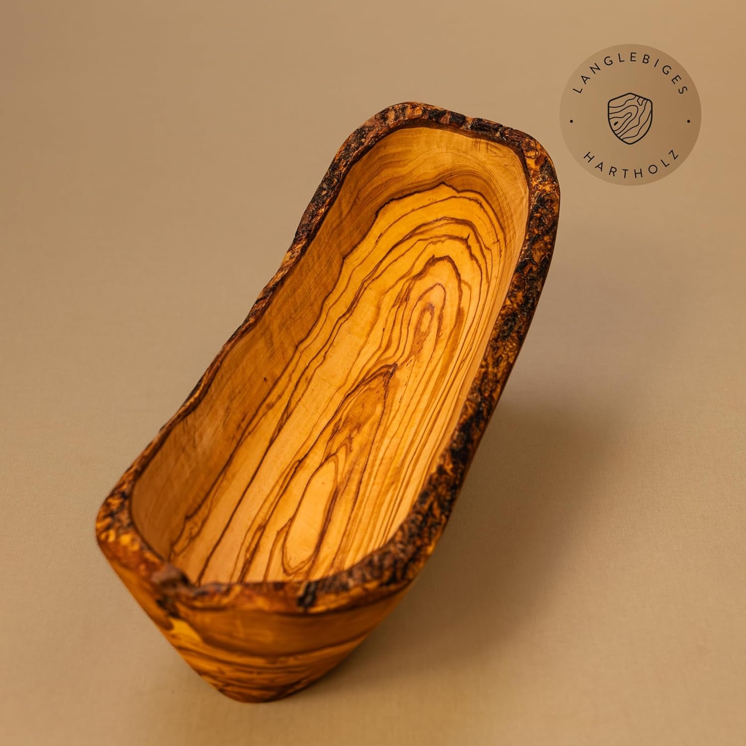 Das Olivenholzbrett® / Typisch Schmal Geschnittene Baguetteschale Olivenholz/Brotschale Aus Holz, Naturbelassener Rand, 25 Cm