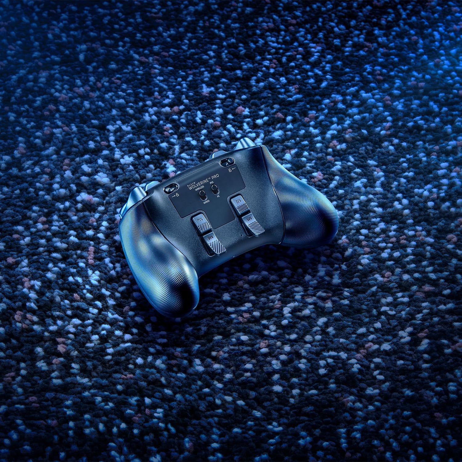 Razer Wolverine V2 Pro - Kabelloser Pro-Gaming-Controller Für PS5 Und PC (Hyperspeed Wireless, Mecha-Tactile-Aktionstasten, 8-Wege-Microswitch-Steuerkreuz, Hypertrigger) Schwarz