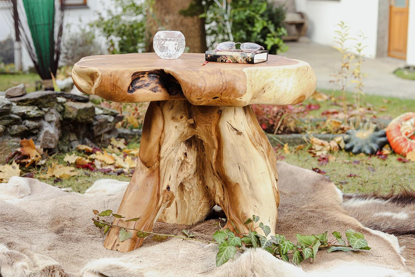 Windalf Rustikaler Beistelltisch AVENIDA 67 Cm Couchtisch Balkontisch Handarbeit Wurzelholz