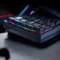 Razer Tartarus V2 - Gaming Keypad (Gamepad Mit Mecha-Membranen Tasten, 32 Programmierbare Tasten, 8-Wege Thumbpad, Handballenauflage, Hypershift, RGB Chroma Beleuchtung) Schwarz