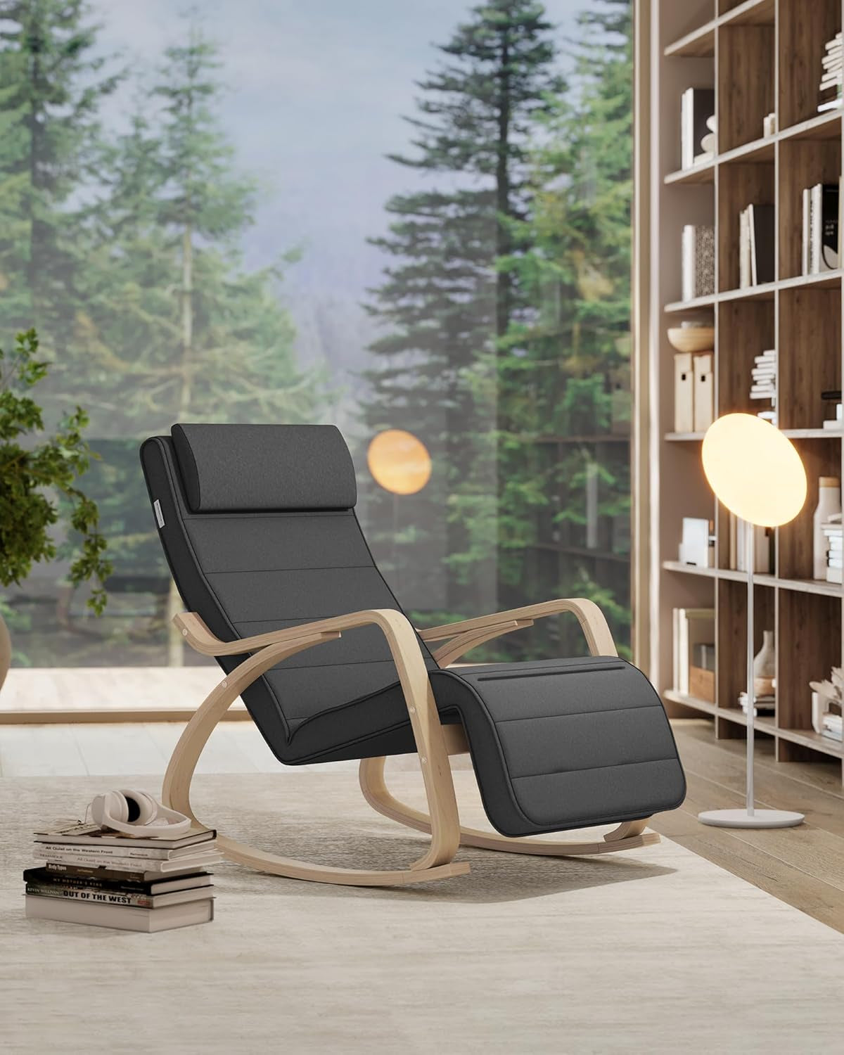 SONGMICS Schaukelstuhl, Mit Armlehnen Aus Birkenholz, Schaukelsessel, 5-Fach Verstellbare Fußstütze, Bis 150 Kg Belastbar, Für Schlafzimmer, Wohnzimmer, Dunkelgrau-Naturfarben LYY10G