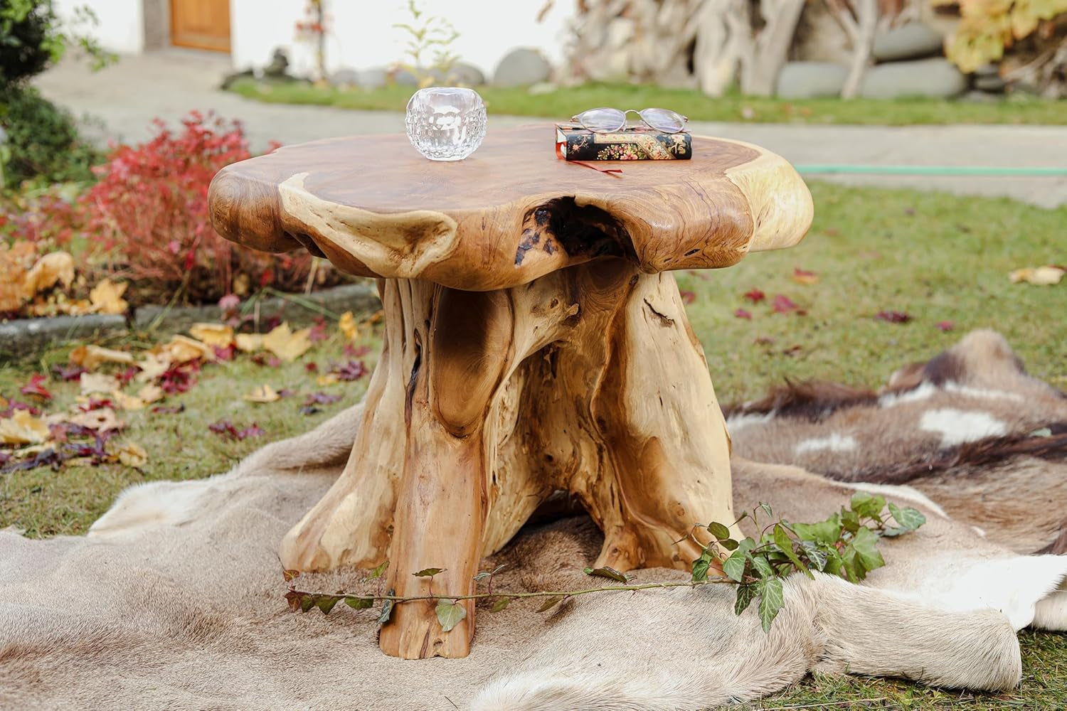 Windalf Rustikaler Beistelltisch AVENIDA 67 Cm Couchtisch Balkontisch Handarbeit Wurzelholz